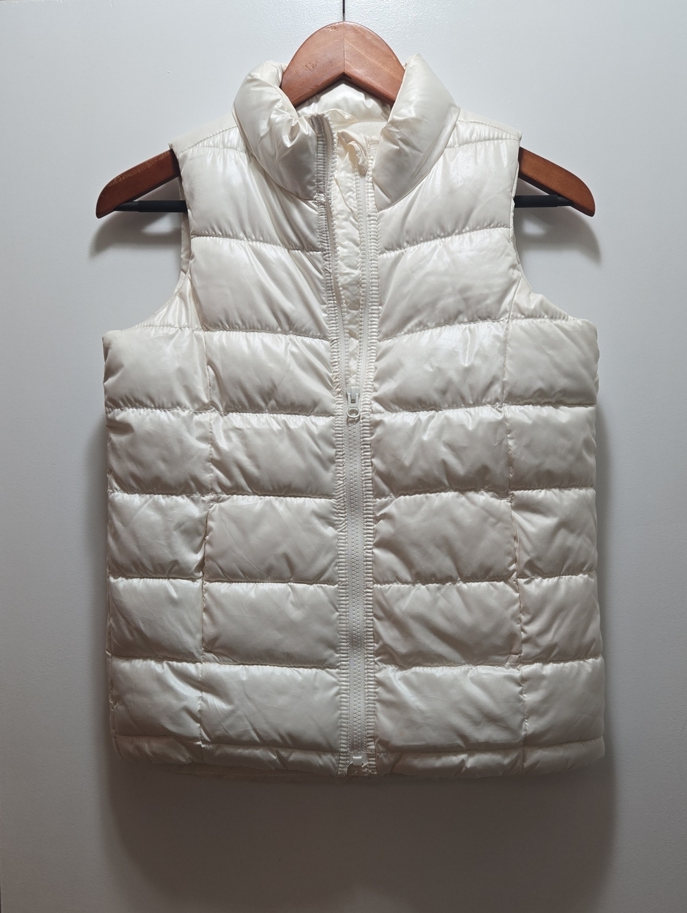 Old Navy Cream Quilted Puffer Vest - Sleeveless Zip Front